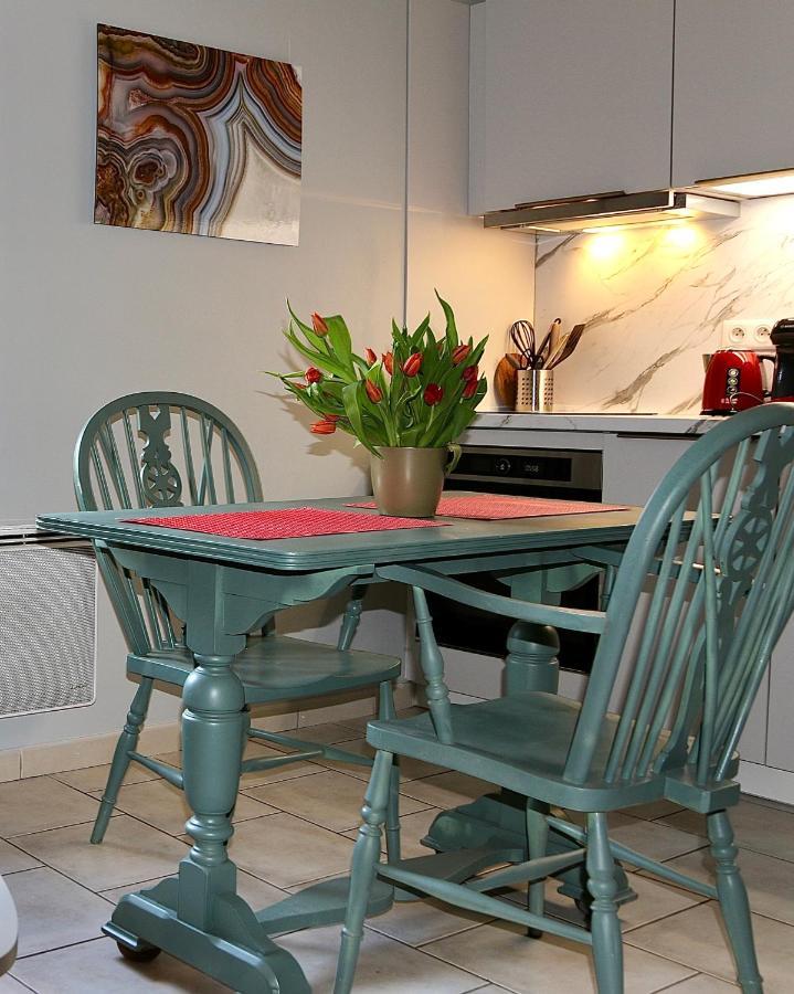 3 Star Surdespine Historic 4 Chateaux Lastours Air Conditioned מראה חיצוני תמונה