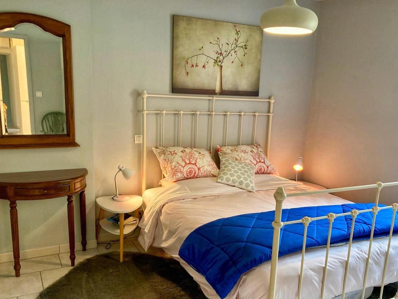 3 Star Surdespine Historic 4 Chateaux Lastours Air Conditioned מראה חיצוני תמונה